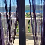 Karolina * Poljica (Trogir)